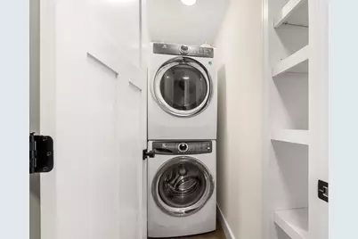 20 Plain St, Boston, MA 02122 - Photo 25
