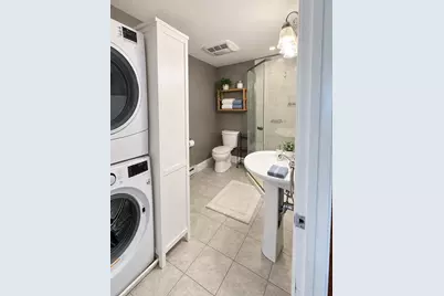 539 E 4th St #2, Boston, MA 02127 - Photo 7