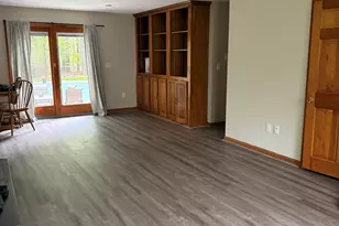 129 Balcom St, Mansfield, MA 02048 - Photo 3