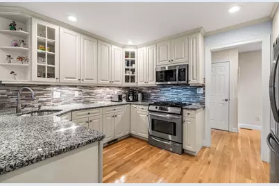 65 Crescent Rd #65, Needham, MA 02494 - Photo 11