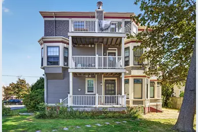 254 Lafayette St #2F, Salem, MA 01970 - Photo 3