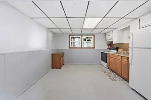 2 Apple Tree Dr, Millbury, MA 01527 - Photo 17