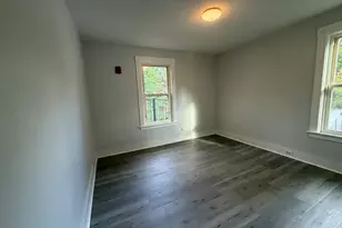 99 Cross St, Southbridge, MA 01550 - Photo 7
