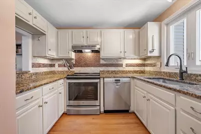 391 Providence Rd #1, Grafton, MA 01560 - Photo 17
