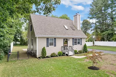 15 Crossman Ave, Attleboro, MA 02703 - Photo 29