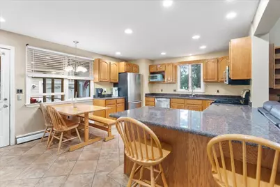 15 Crossman Ave, Attleboro, MA 02703 - Photo 11