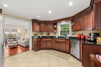 55 Endicott Street, Danvers, MA 01923 - Photo 7
