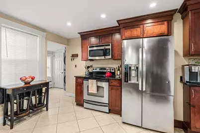 55 Endicott Street, Danvers, MA 01923 - Photo 5