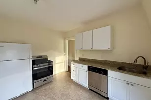 12 Tufts St, Cambridge, MA 02139 - Photo 1