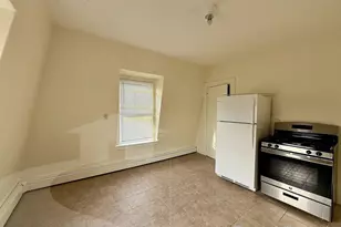 12 Tufts St, Cambridge, MA 02139 - Photo 3