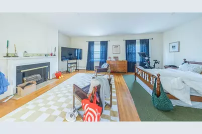 1712 Beacon St #2, Brookline, MA 02446 - Photo 13