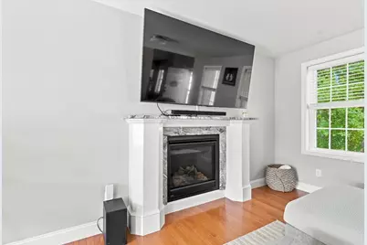 60 Avery St, New Bedford, MA 02745 - Photo 13