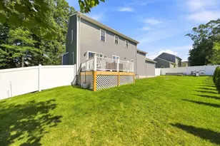 60 Avery St, New Bedford, MA 02745 - Photo 5