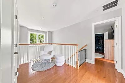 60 Avery St, New Bedford, MA 02745 - Photo 25
