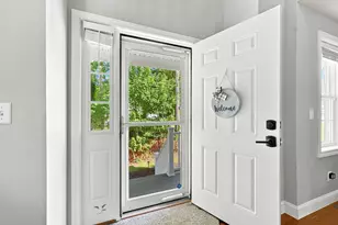 60 Avery St, New Bedford, MA 02745 - Photo 9