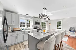 60 Avery St, New Bedford, MA 02745 - Photo 17
