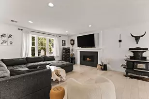 29 Phyllis Rd, Taunton, MA 02780 - Photo 15