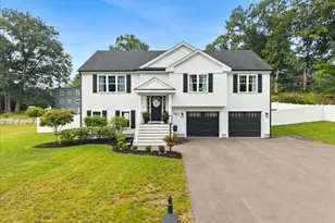 29 Phyllis Rd, Taunton, MA 02780 - Photo 1