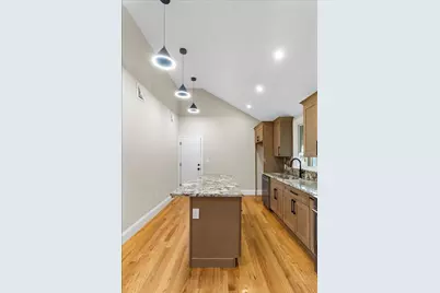 31 Woodale Ave #3, Boston, MA 02126 - Photo 11