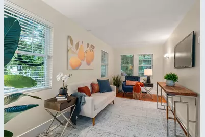 133 Wolcott Road, Brookline, MA 02467 - Photo 9