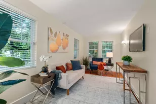 133 Wolcott Rd, Brookline, MA 02467 - Photo 9
