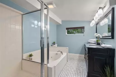 133 Wolcott Road, Brookline, MA 02467 - Photo 13