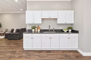 350 Elm St, Westfield, MA 01085 - Photo 5
