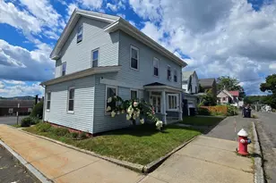 38 Pleasant St, Ware, MA 01082 - Photo 9