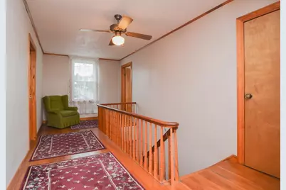 38 Pleasant St, Ware, MA 01082 - Photo 27