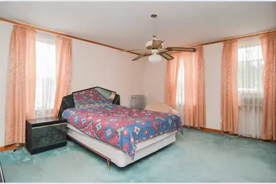 38 Pleasant St, Ware, MA 01082 - Photo 37