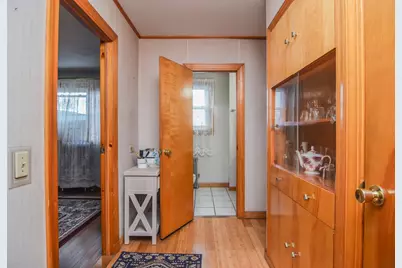 38 Pleasant St, Ware, MA 01082 - Photo 19