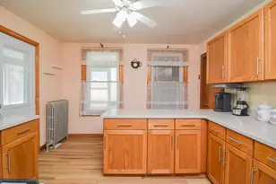 38 Pleasant St, Ware, MA 01082 - Photo 21