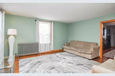 38 Pleasant St, Ware, MA 01082 - Photo 13