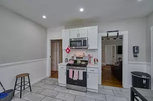 11 Wolcott St, Boston, MA 02121 - Photo 5