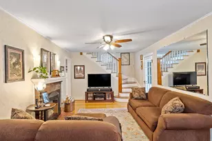 22 Lancaster Ave, Revere, MA 02151 - Photo 5