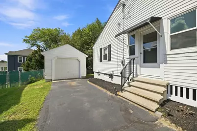 46 Lupine Rd, Lowell, MA 01850 - Photo 23