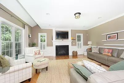 32 Sewall St, Shrewsbury, MA 01545 - Photo 11