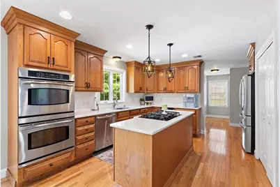 36 Highridge Rd, Bellingham, MA 02019 - Photo 5