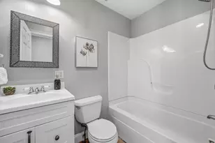 11 Parker St, Boston, MA 02129 - Photo 15