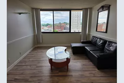 70 Southbridge St #811, Worcester, MA 01608 - Photo 5