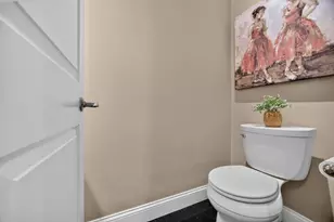 354 Upham St, Melrose, MA 02176 - Photo 13