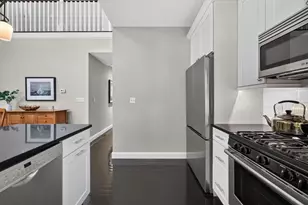 354 Upham St, Melrose, MA 02176 - Photo 9