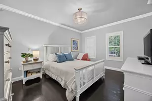 354 Upham St, Melrose, MA 02176 - Photo 15