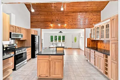 45 Campbell Dr, Easthampton, MA 01027 - Photo 15