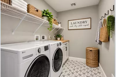 201 Cypress Dr, Brockton, MA 02301 - Photo 17
