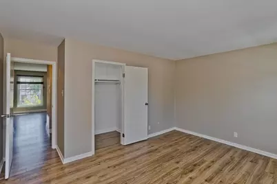 40 Yorktown Dr #D, Springfield, MA 01108 - Photo 7