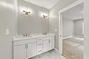 9 Southworth St, Lakeville, MA 02347 - Photo 29
