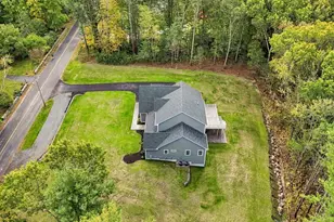 9 Southworth St, Lakeville, MA 02347 - Photo 3