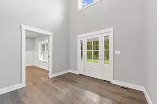 9 Southworth St, Lakeville, MA 02347 - Photo 13
