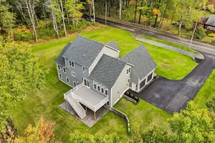 9 Southworth St, Lakeville, MA 02347 - Photo 5